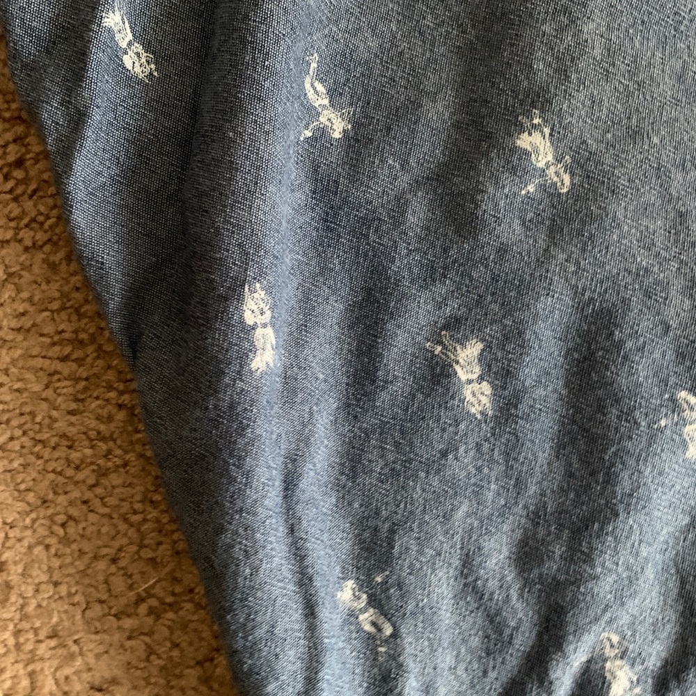 Short-Sleeve Button Up - Picture 2 of 3